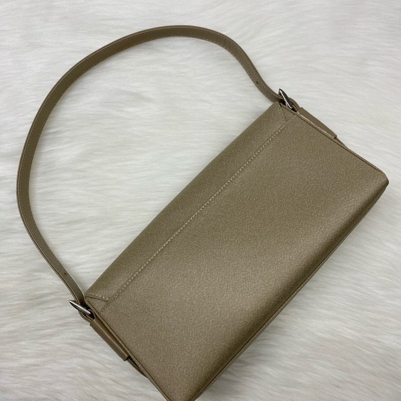 Authentic Vintage Givenchy shoulder bag - Picture 5 of 10